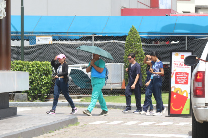 Ciudad. Guayaquil es una de las ciudades que sufrió los días de extremo calor, por falta de áreas verdes.