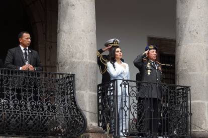 Entre las atribuciones de la dignidad de mandatario o mandataria está nombrar y remover a ministros de Estado.