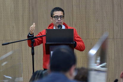 Juan Carlos Parra, gerente del Metro durante su intervención en Concejo Metropolitano