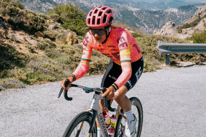 Richard Carapaz está listo para enfrentar al exigente Tour de Francia. Será su cuarta participación en esta gran vuelta.