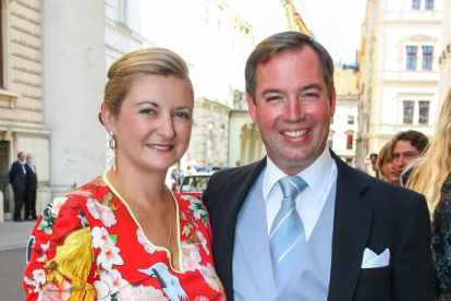 Guillermo con su esposa.