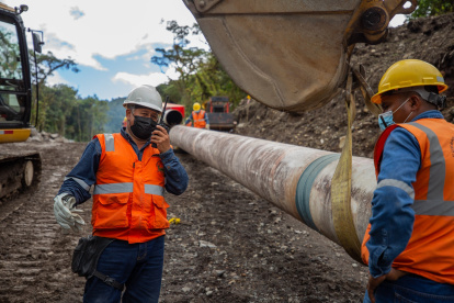 Los oleoductos han tenido paras recurrentes debido a la erosión regresiva del río Coca.