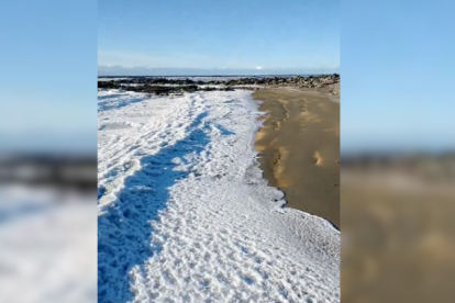 En la Patagonia Argentina, el mar se congeló.