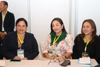 En el cantón El Pan, se reunieron varias autoridades para la firma del convenio.