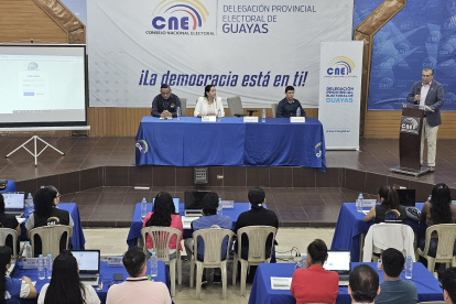 Actividad. Capacitación a funcionarios del CNE sobre sistema contable.