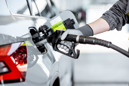 Rigen nuevos precios de gasolinas en Ecuador.