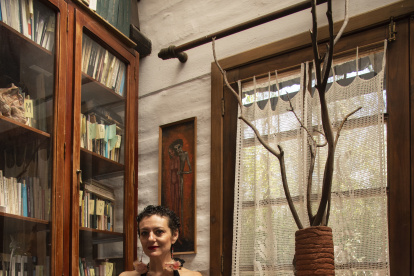 Marcela Ormaza es una artista quiteña y docente universitaria. Su muestra recoge 15 años de trabajo.