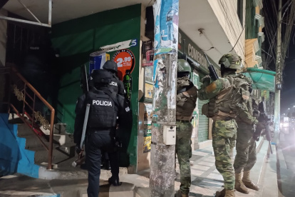 El Bloque de Seguridad realizó los allanamientos en Camilo Ponce Enríquez esta semana antes de la masacre.