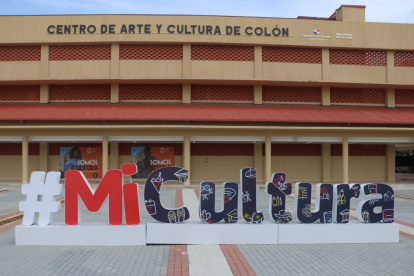 Centro de Arte y Cultura de Colón durante su inauguración este lunes, en la ciudad de Colon.
