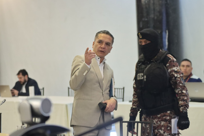 El expresidente de la Judicatura, Wilman Terán, ha asistido presencialmente a las sesiones de la Comisión de Fiscalización.