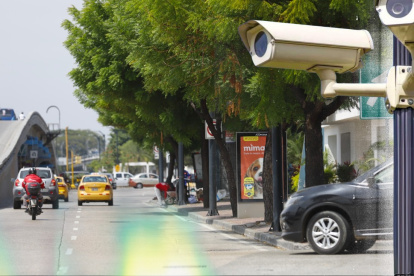 La intersección de las avenidas de las Américas y Carlos Luis Plaza Dañín será una de las vías donde estarán ubicadas las cámaras.