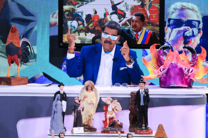 El presidente Nicolás Maduro durante la transmisión de su programa semanal de televisión "Con Maduro +", este lunes 1 de julio de 2024 en Caracas (Venezuela).