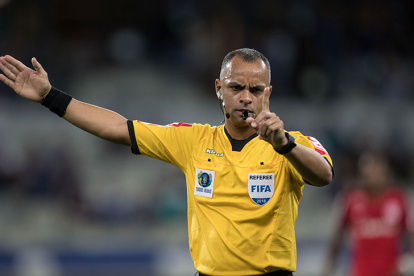 Wilton Smpaio es uno de los árbitros sudamericanos con la escarapela FIFA