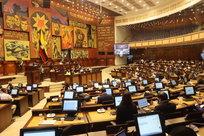 La existencia de la comisión multipartidista que trató las reformas culmina hoy, 4 de julio, según el cronograma que se autoimpuso.