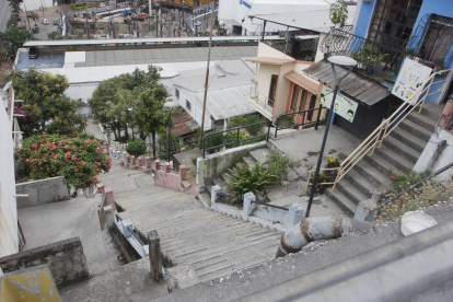 El crimen ocurrió en el cerro Santa Ana.