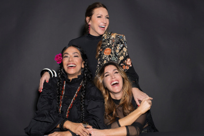 Lila Downs, Niña Pastor y Soledad.