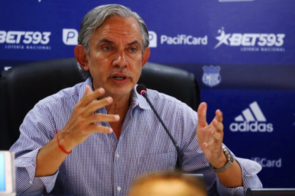 José Pileggi habló a los medios de comunicación sobre la acción de protección interpuesta por un socio