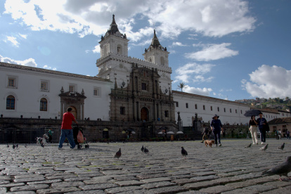 La urbe ha experimentado una reducción en su índice de visitantes, frente a la situación de seguridad que atraviesa el país. Quito aporta con el 50% de los rubros generados por turismo.