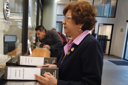 Investigación. El pasado lunes, la ministra de trabajo, Ivonne Núñez, pidio a Contraloría hacer un examen especial de los contratos colectivos del sector público.