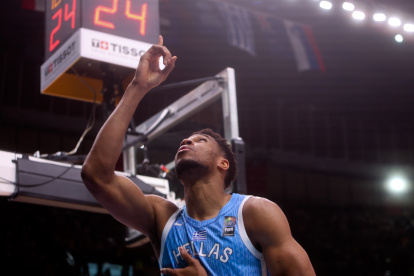 El jugador de los Bucks de la NBA jugará sus primeros Juegos.