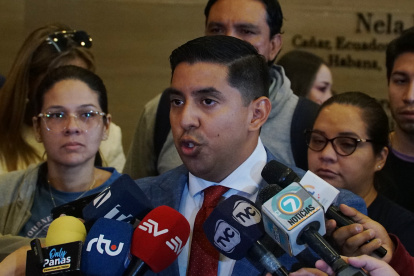 Eduardo Peña, presidente del Consejo Directivo del Instituto Ecuatoriano de Seguridad Social (IESS) y los demás vocales están convocados a la Comisión de Derecho a la Seguridad Social.