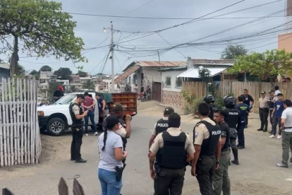Agentes de la Policía llegaron hasta el lugar de los hechos.