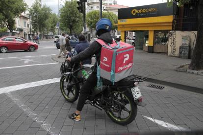 Los delivery tendrán la obligatoriedad de portar una credencial y que reciban capacitación en seguridad vial.
