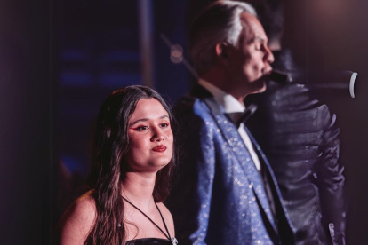 Joaquina y Andrea Bocelli.