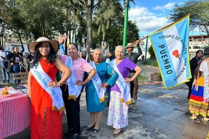 La Plaza Central de Puembo fue el escenario para la presentación de las candidatas a reina de Puembo