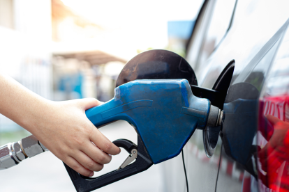 Desde este 12 de julio, las gasolinas extra y ecopaís tendrán un nuevo precio.