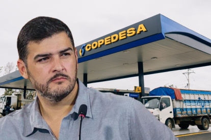 En la denuncia se afirma que el alcalde Aquiles Álvarez habría participado en actividades ilícitas relacionadas con el comercio irregular de combustibles.
