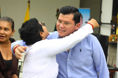 El vicealcalde Tomás Villao Tomalá fue removido de su cargo por el Concejo Cantonal.