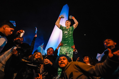 Hinchas argentinos durante los festejos tras conseguir el bicampeonato de América.