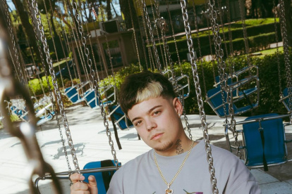 Saiko tiene 22 años.