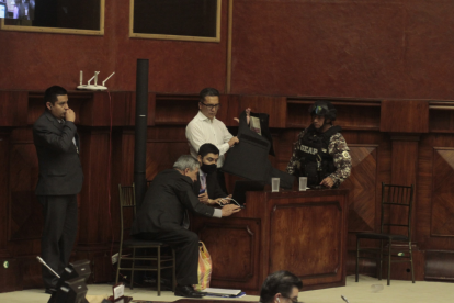 Wilman Terán llegó al Pleno.