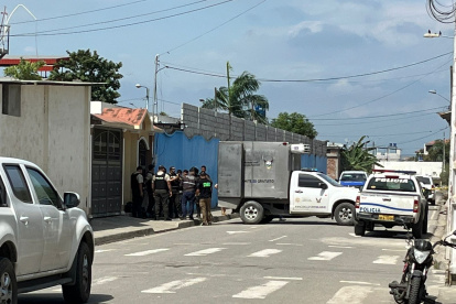 El hecho se dio al finalizar la jornada matutina, en los alrededores del Colegio El Oro.