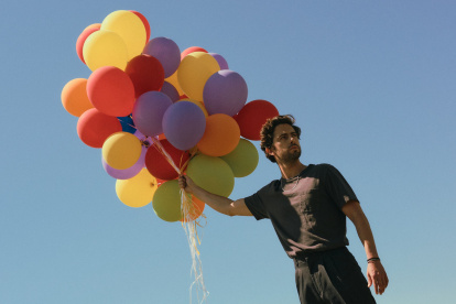 Sebastián Llosa tiene 32 años.