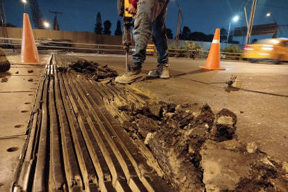 Iniciaron los trabajos de colocación de nuevas juntas en el tramo Durán - La Puntilla.