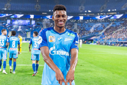 El colombiano Mateo Cassierra siendo figura en el inicio de la Liga de Rusia con el Zenit.