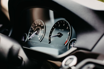 La manipulación del kilometraje puede considerarse estafa en Ecuador