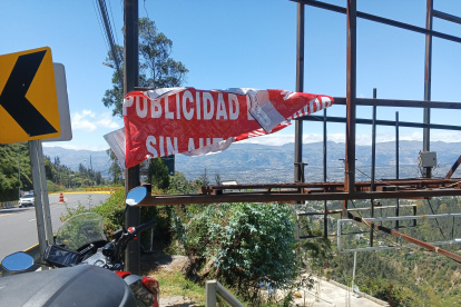 La AMC está realizando controles y colocando sellos en las vallas que no cuentan con los permisos