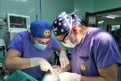 Hubo 70 pacientes que se sometieron a una etapa de valoración y solo 12 cumplieron los requisitos para ser beneficiarios.