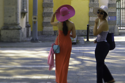 Los protagonistas son parte de una "road movie" que recorre el país