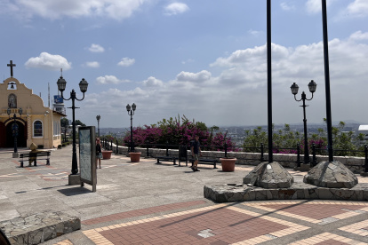 Visitas. El Barrio Las Peñas es uno de los sitios más visitados por turistas locales y extranjeros.