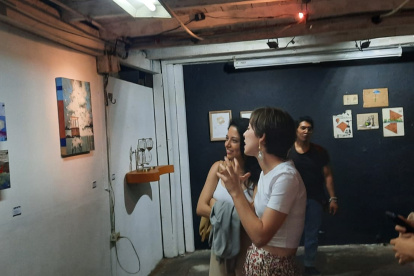 Vista. El artista crea su propio entorno guayaquileño.