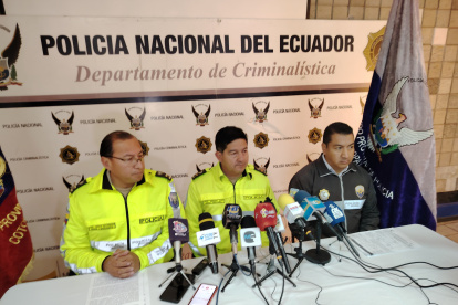 Policía presenta informe sobre la desarticulación de una presunta banda delictiva.
