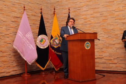 Patricio Espinosa fue proclamado como nuevo rector de la Universidad Central hasta el 2029. Sin embargo según las autoridades hubo irregularidades durante el proceso.