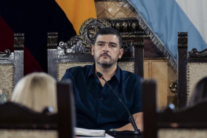 El alcalde de Guayaquil, Aquiles Álvarez, en una sesión de concejo.
