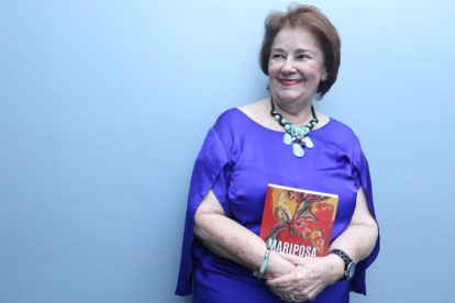 Evento. La escritora Norma Plaza de García es autora de Mariposas Rojas.