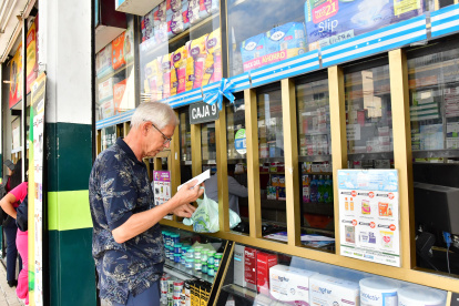 Negocios. Más de 400 supermercados, tiendas y farmacias ya realizan la devolución automática.